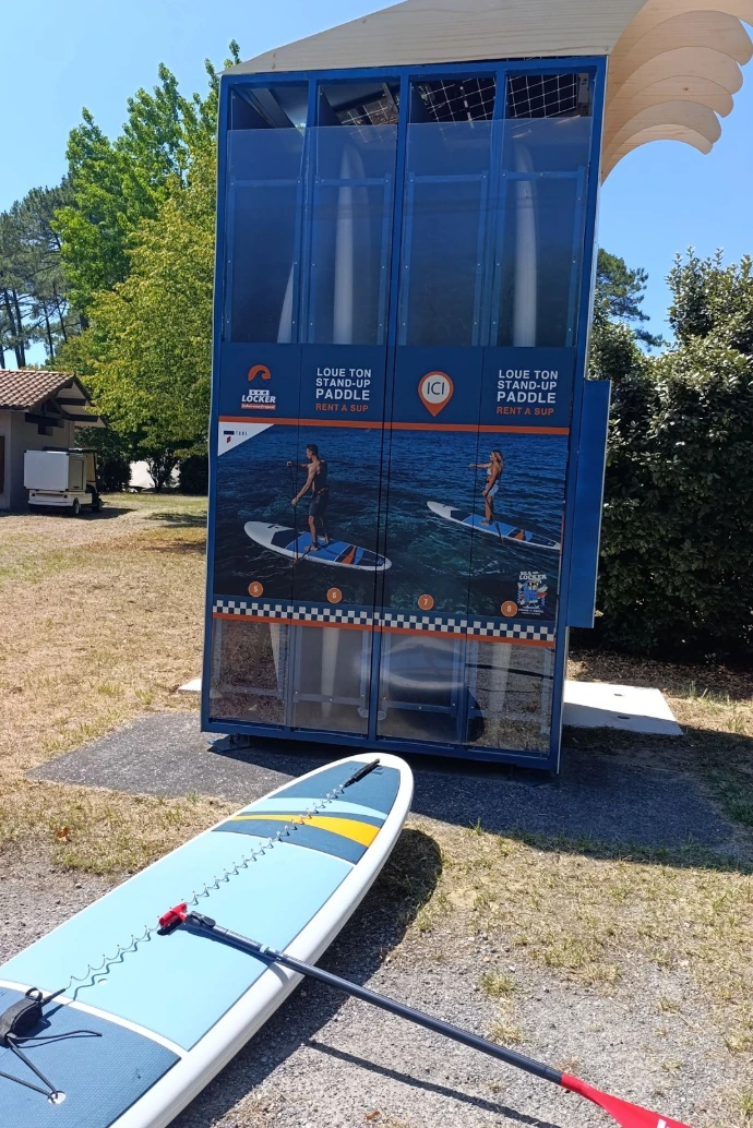Station automatisée de location développée avec une électronique et un logiciel sur mesure
